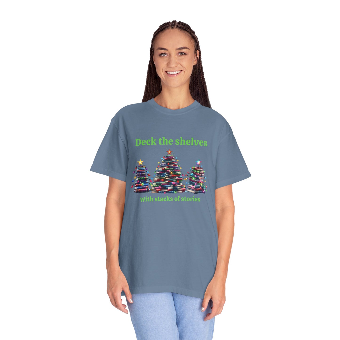 Deck the Shelves Tee – A Literary Tree-mendous Holiday!