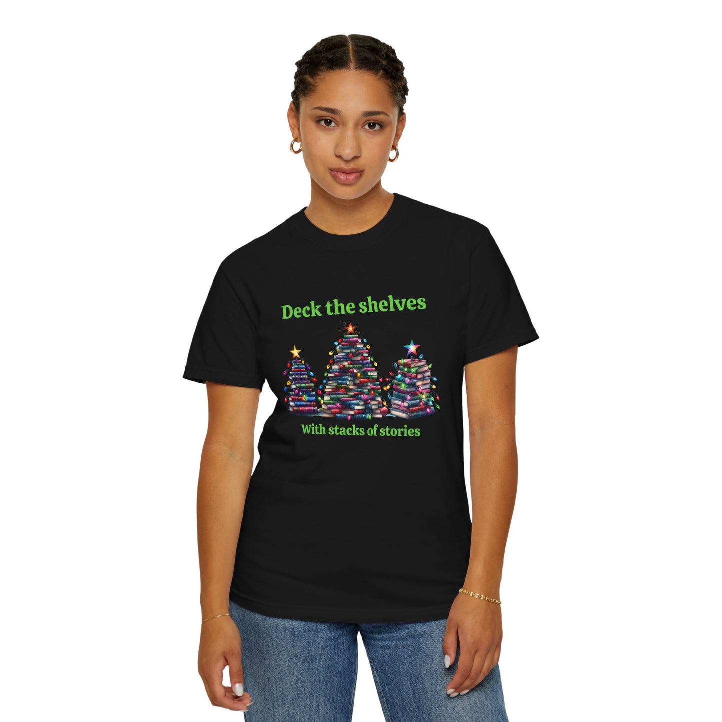 Deck the Shelves Tee – A Literary Tree-mendous Holiday!