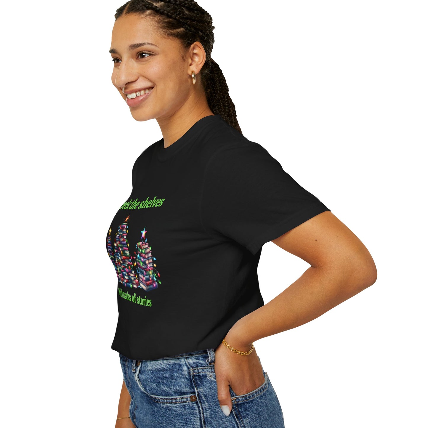 Deck the Shelves Tee – A Literary Tree-mendous Holiday!