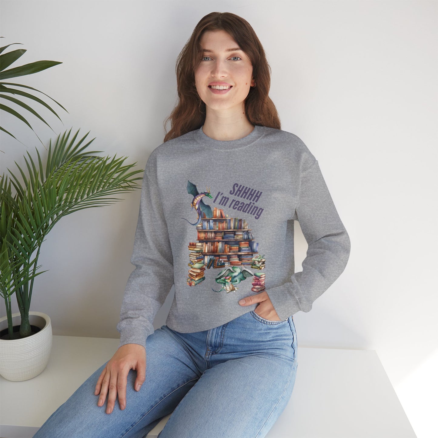 Dragons & Books – Cozy Fantasy Sweatshirt for Readers and Dreamers Book Lover Crewneck, Reader Jumper, Literary Gift, Bibliophile Apparel