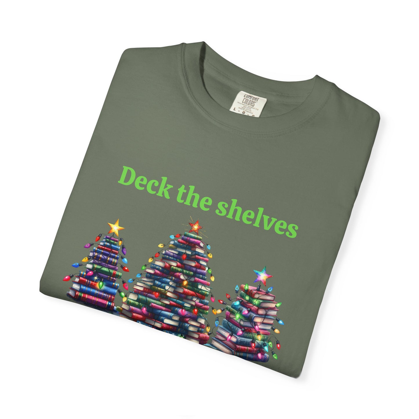 Deck the Shelves Tee – A Literary Tree-mendous Holiday!