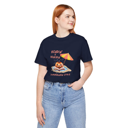 Readin and Beachin Pumpkin Reading Tee