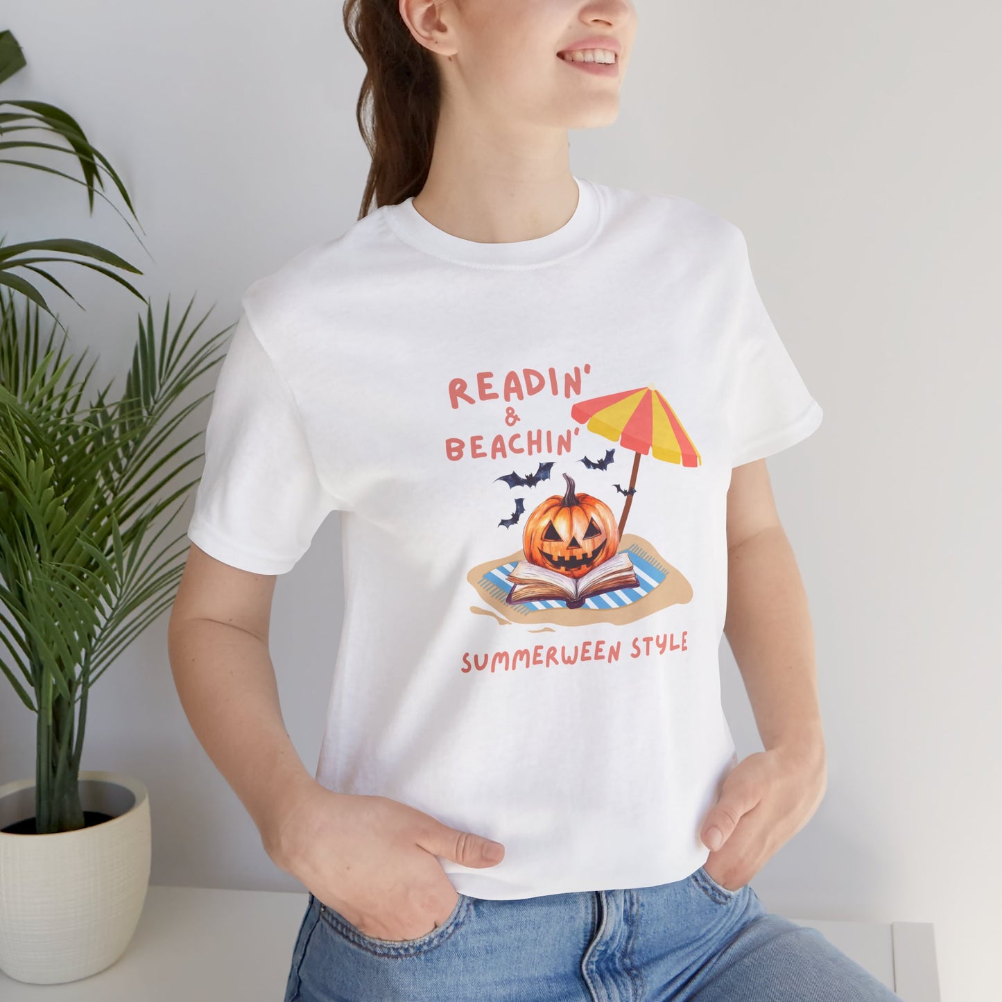 Readin and Beachin Pumpkin Reading Tee